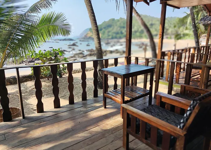 Sea Front Cottage Little Khola